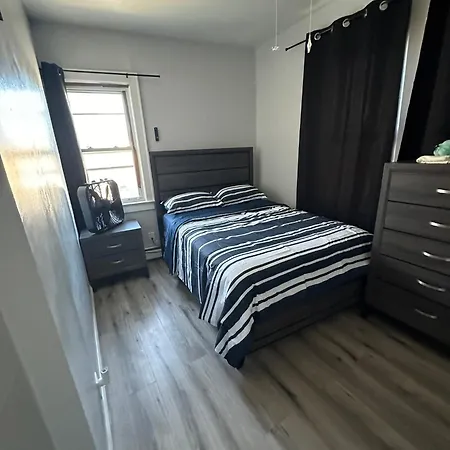Ewr Private Bedroom In Shared Elegant Condo - Room 4A